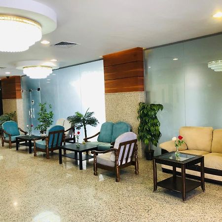 Zodiac Hotel Apartments Fahaheel Kuwait City Exterior foto